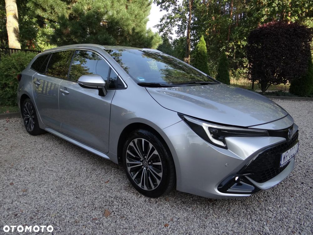Toyota Corolla - 1