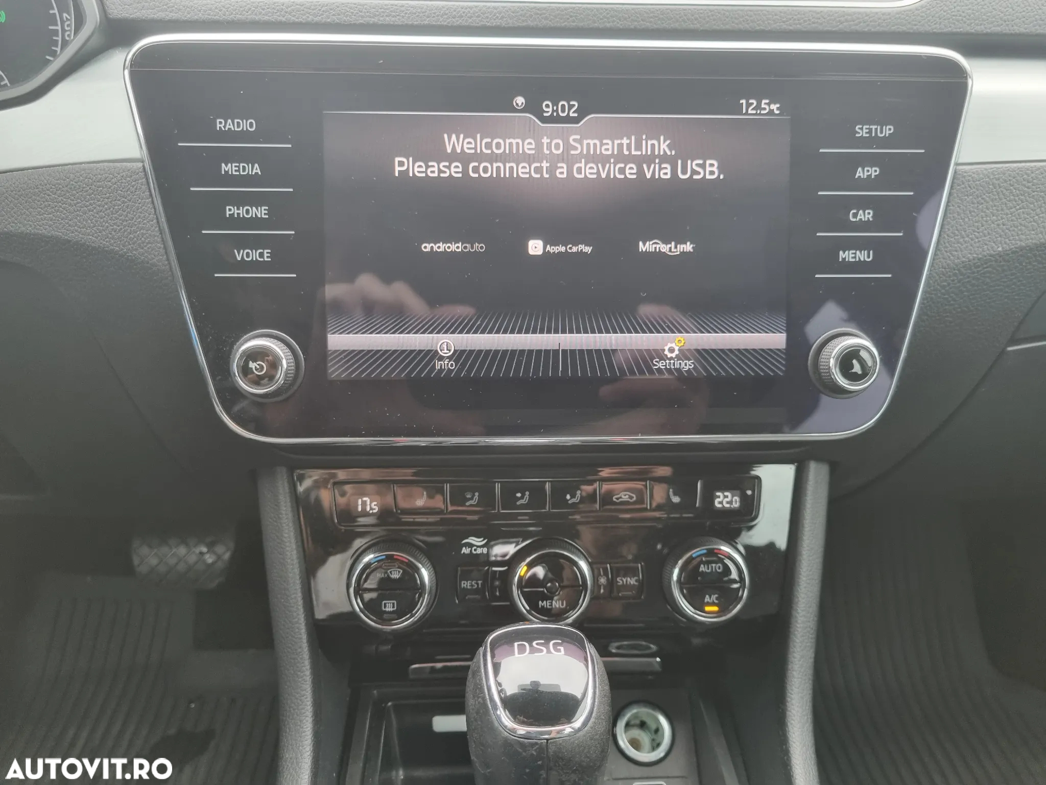 Skoda Superb 2.0 TDI DSG Ambition - 22