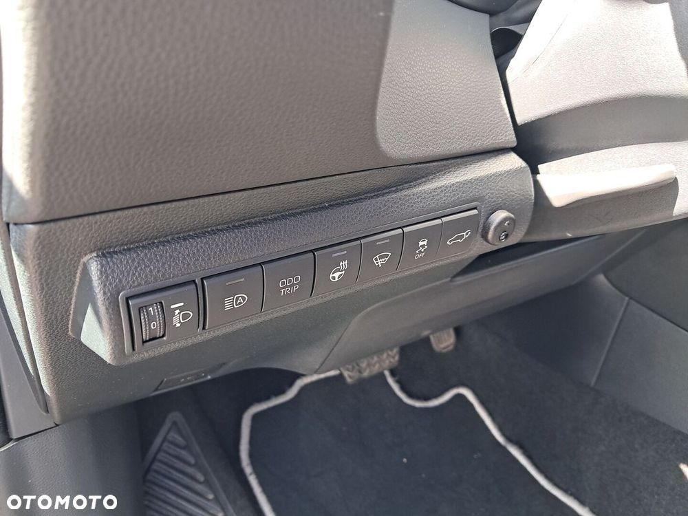 Toyota Corolla 1.8 Hybrid Style - 18