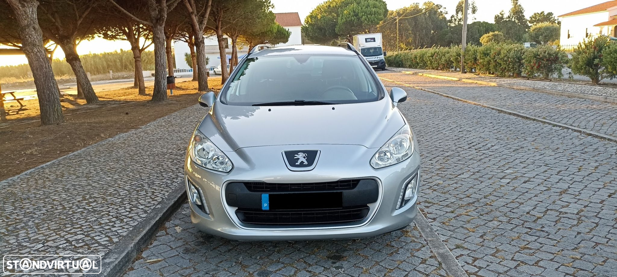 Peugeot 308 1.6 HDi Allure - 8