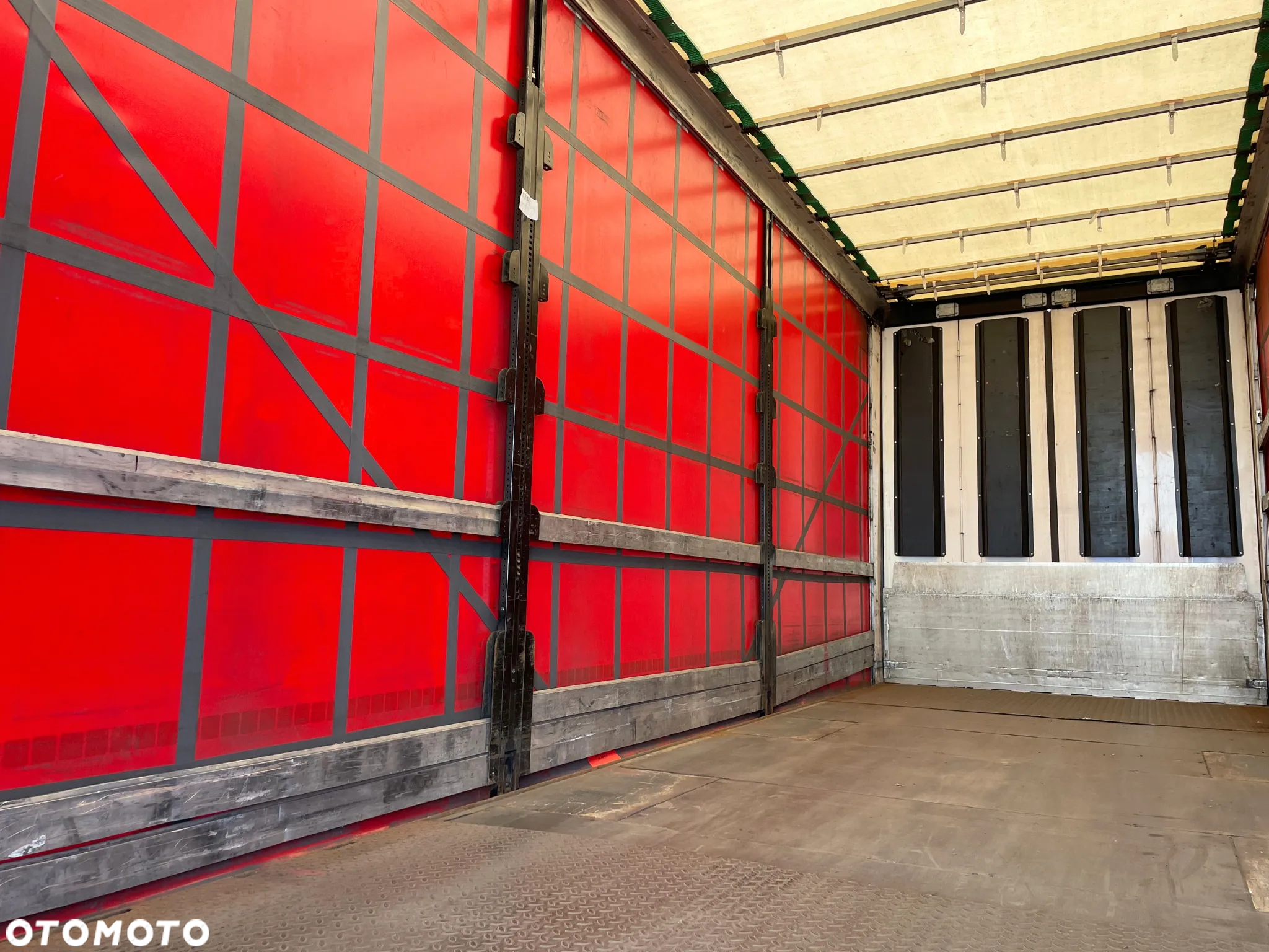 DAF XF 460 / ZESTAW TANDEM 120 M3 / PRZEJAZDOWY / 7,75 M + 7,75 M / SALON PL - 18