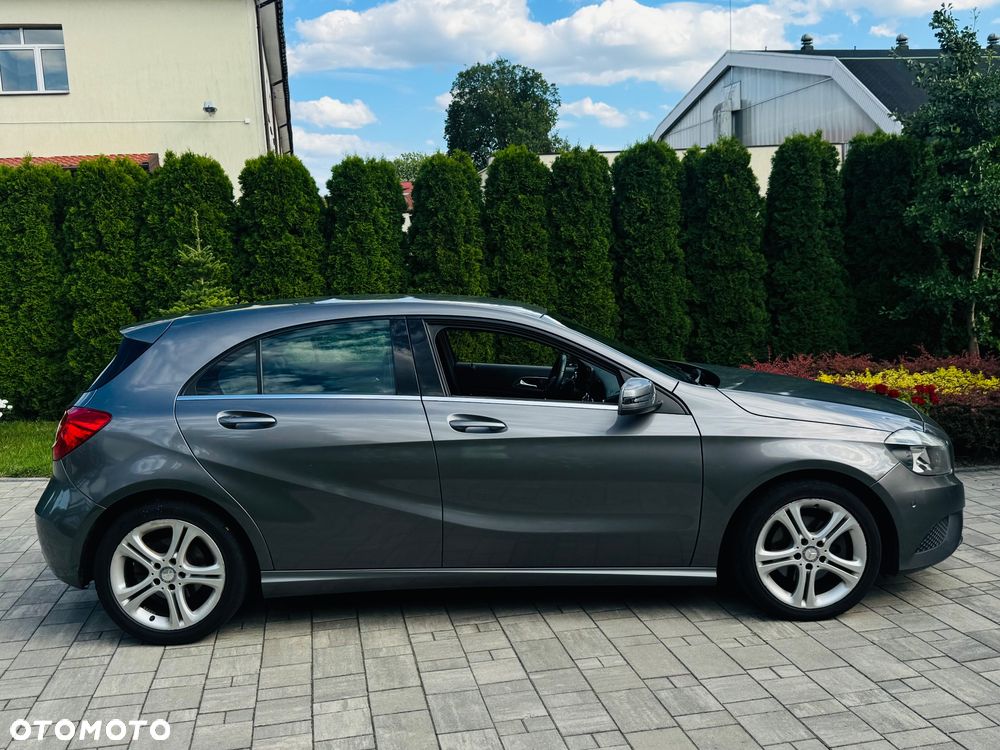 Mercedes-Benz Klasa A 180 (BlueEFFICIENCY) Urban - 24