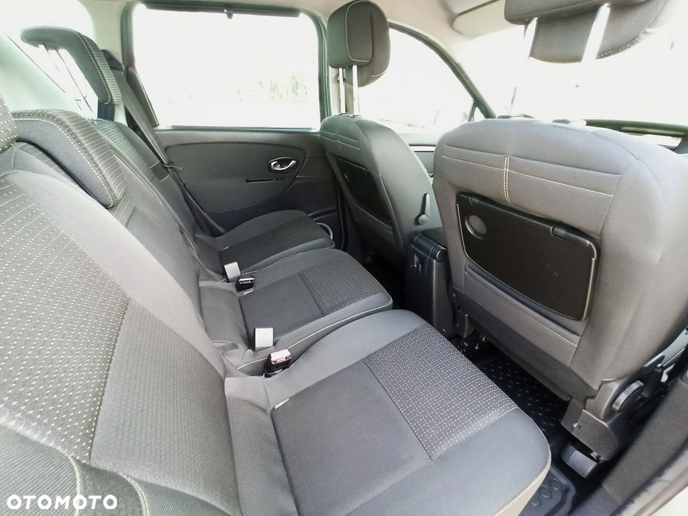 Renault Scenic 1.4 16V TCE Expression - 11