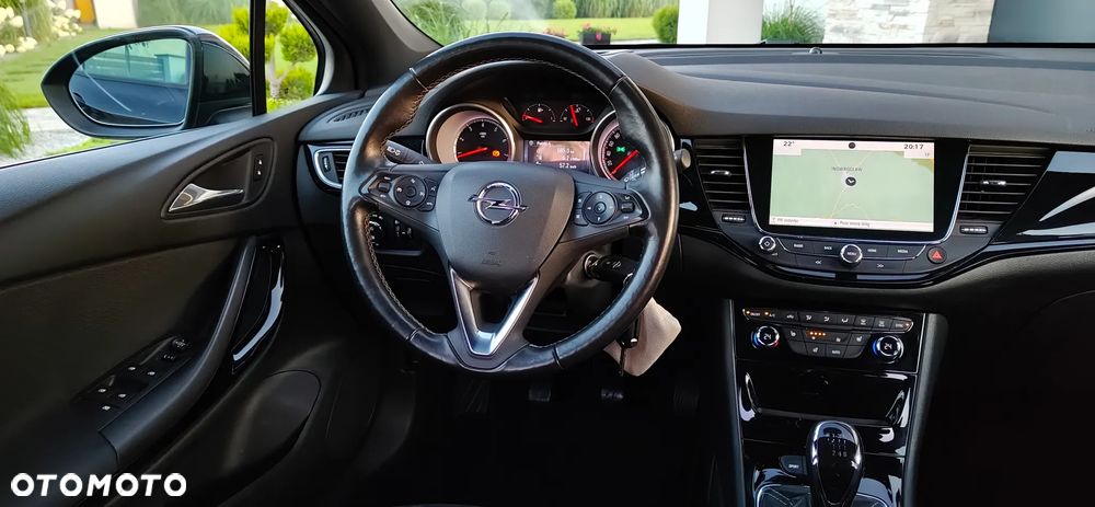 Opel Astra 1.4 Turbo Business - 17