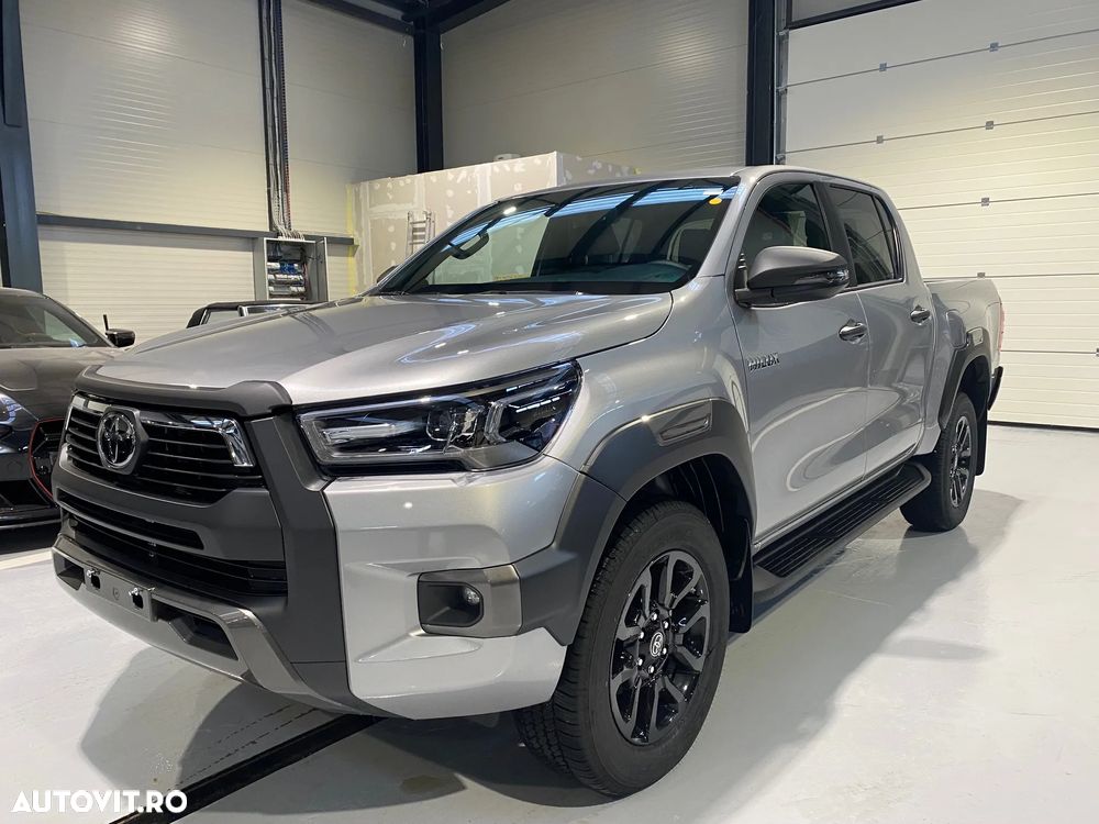 Toyota Hilux 2.8D 204CP 4x4 Double Cab AT MHEV Invincible - 8