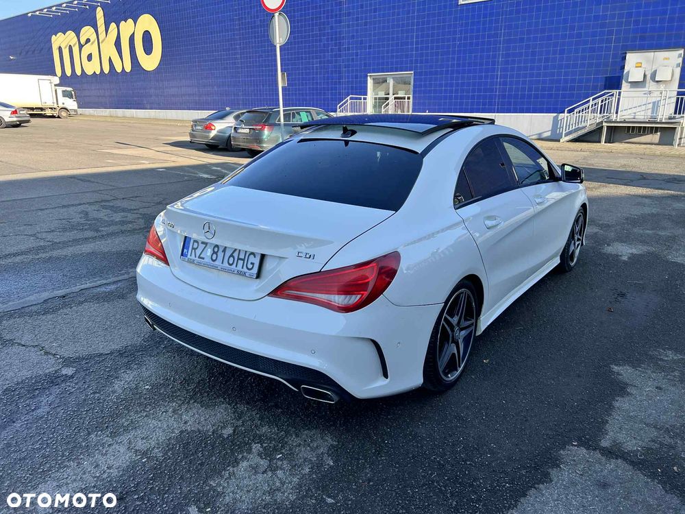 Mercedes-Benz CLA 200 CDI 7G-DCT AMG Line - 19