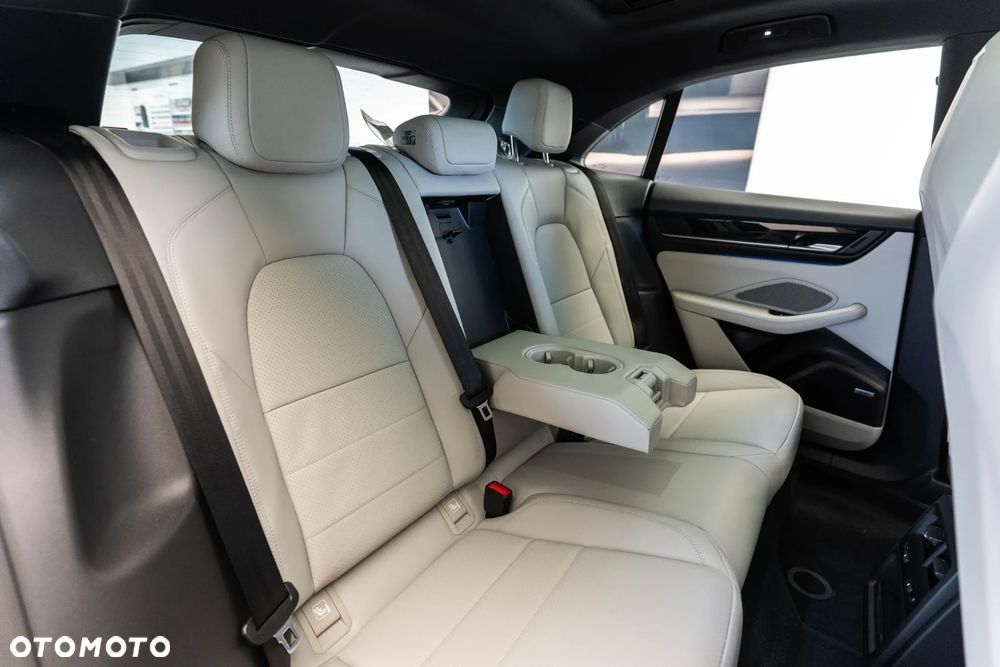 Porsche Macan 4 100kWh - 35