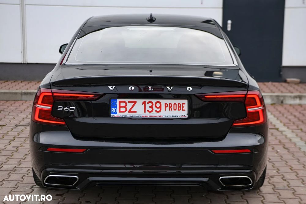 Volvo S60 T5 R-Design - 5