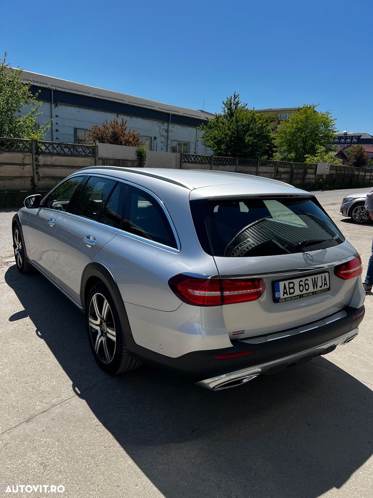 Mercedes-Benz E 400 d 4Matic All-Terrain 9G-TRONIC Exclusive - 7