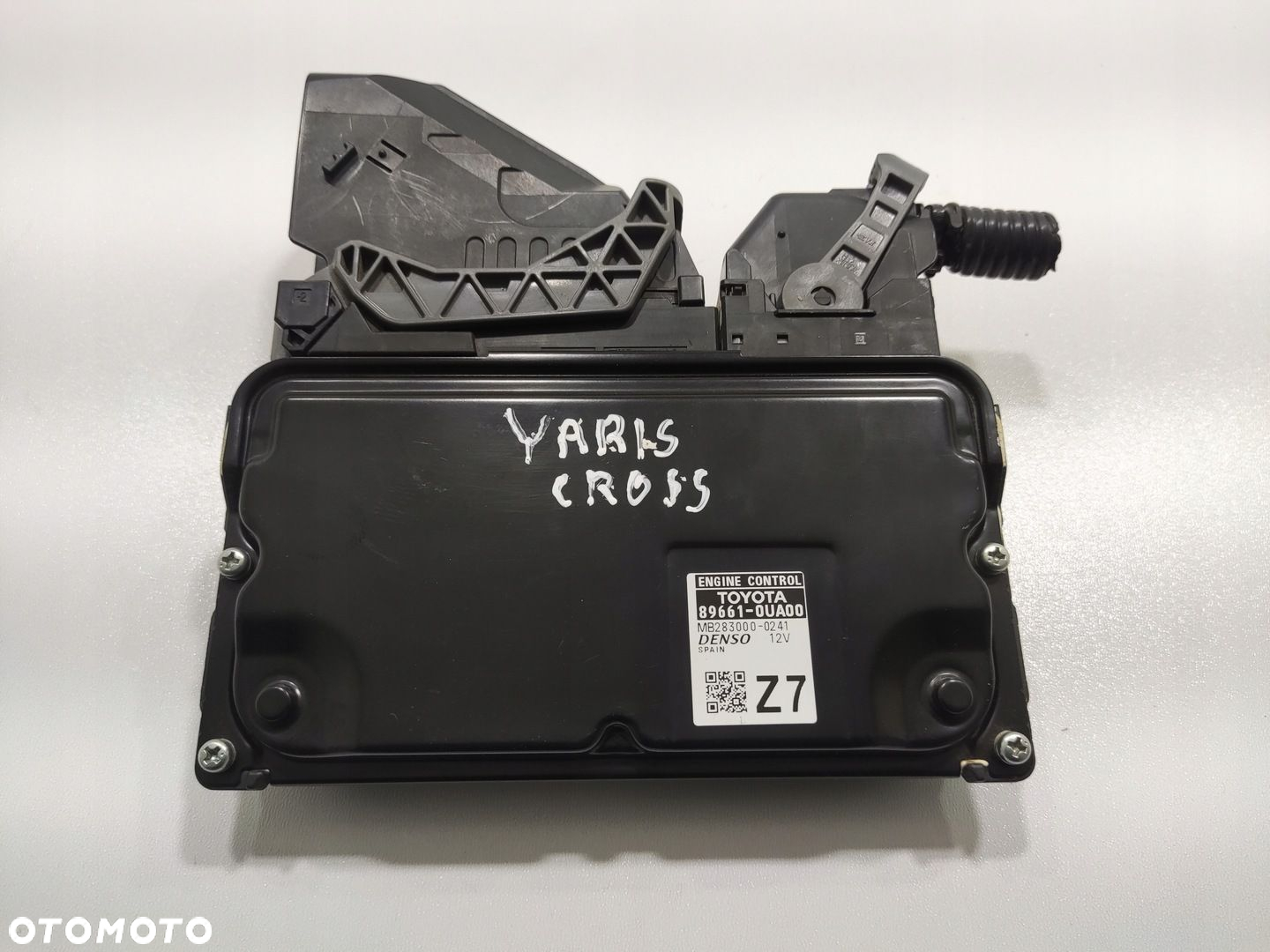 STEROWNIK KOMPUTER SILNIKA TOYOTA YARIS CROSS 1.5 HYBRID 89661-0UA00 20-25 - 2