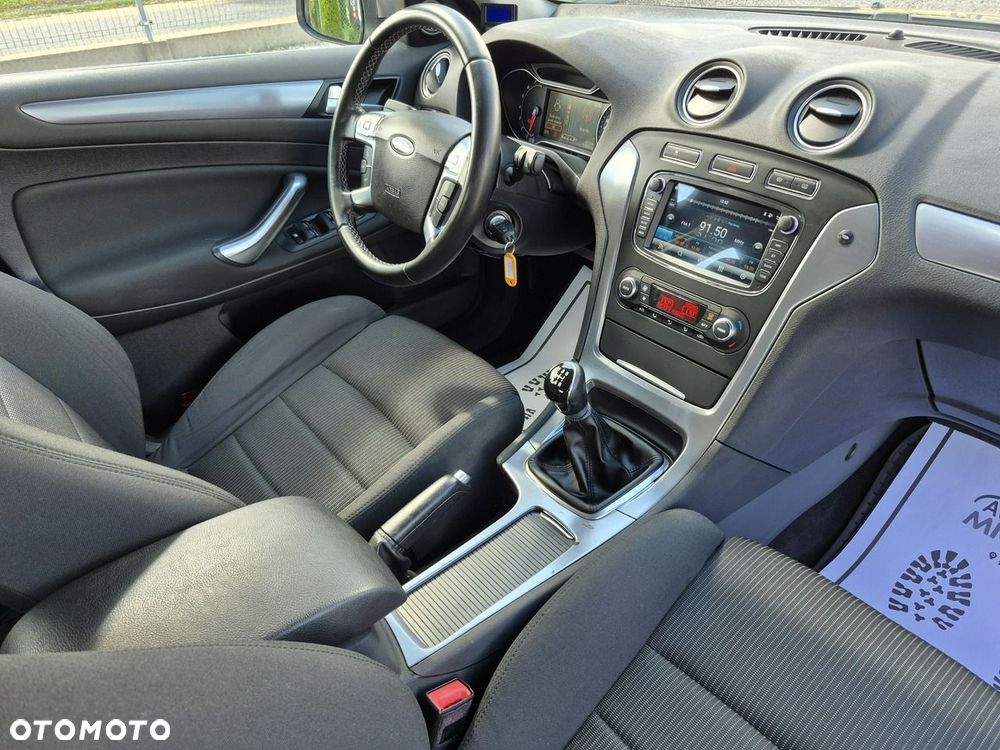 Ford Mondeo - 11
