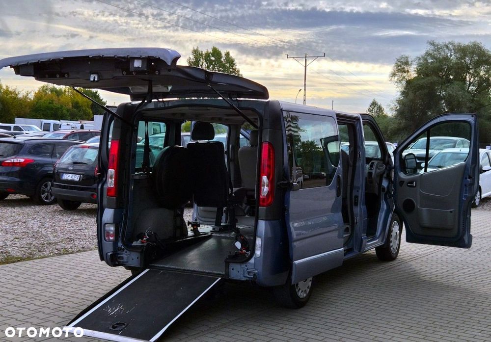 Opel Vivaro - 22