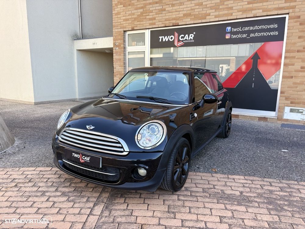MINI 3 Portas Cooper D - 1