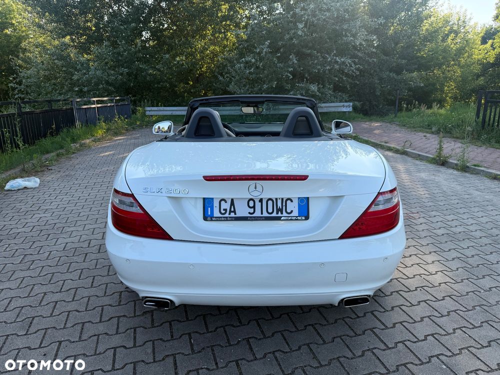 Mercedes-Benz SLK 200 (BlueEFFICIENCY) CarbonLOOK Edition - 7