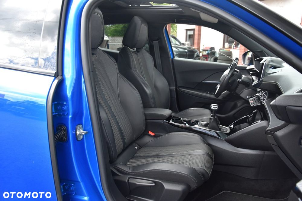 Peugeot 2008 ver-puretech-130-eat8-gt - 22