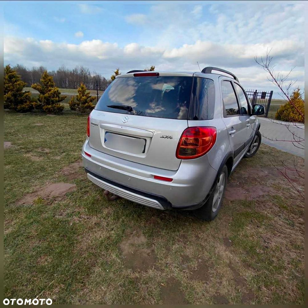 Suzuki SX4 - 3