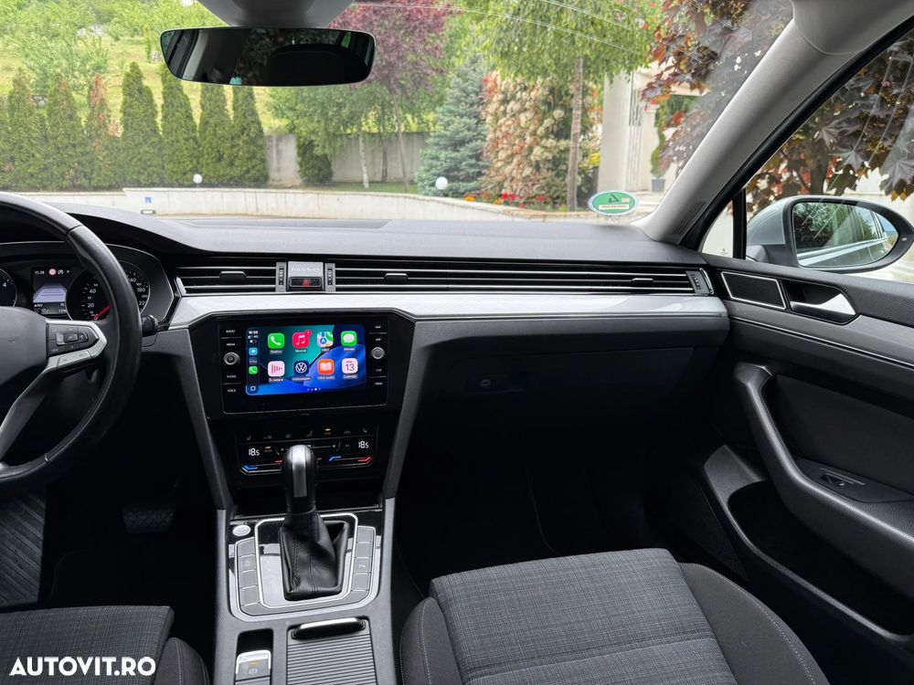 Volkswagen Passat 2.0 TDI SCR DSG Business - 10