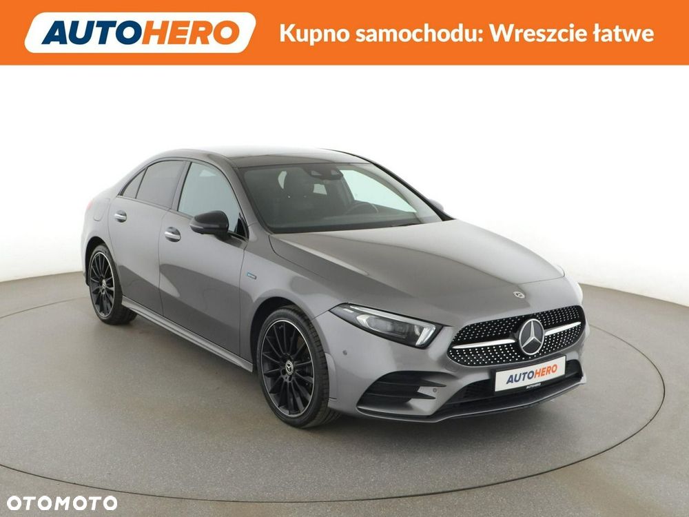Mercedes-Benz Klasa A 250 e 8G-DCT AMG Line - 12