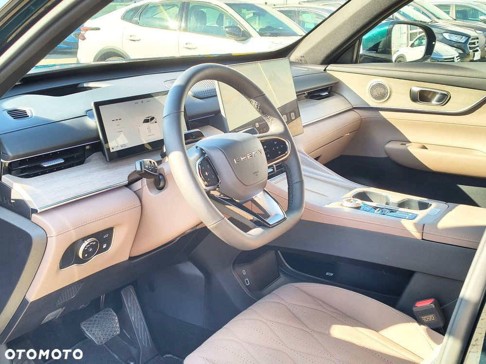 Chery Tiggo 8 - 11