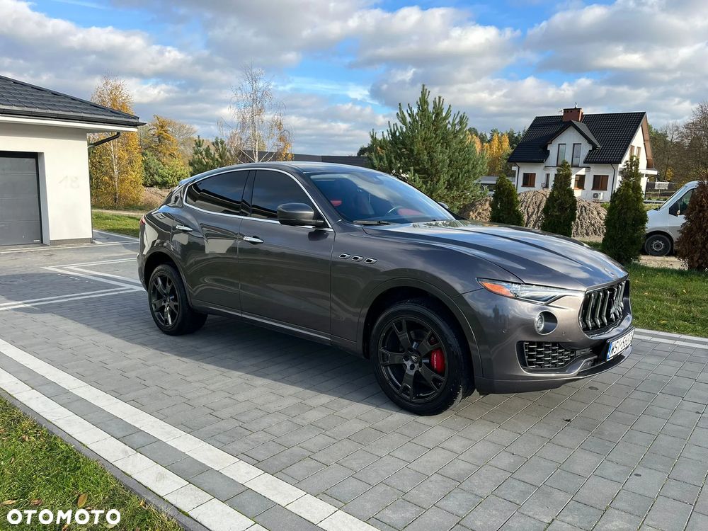Maserati Levante Granlusso - 10