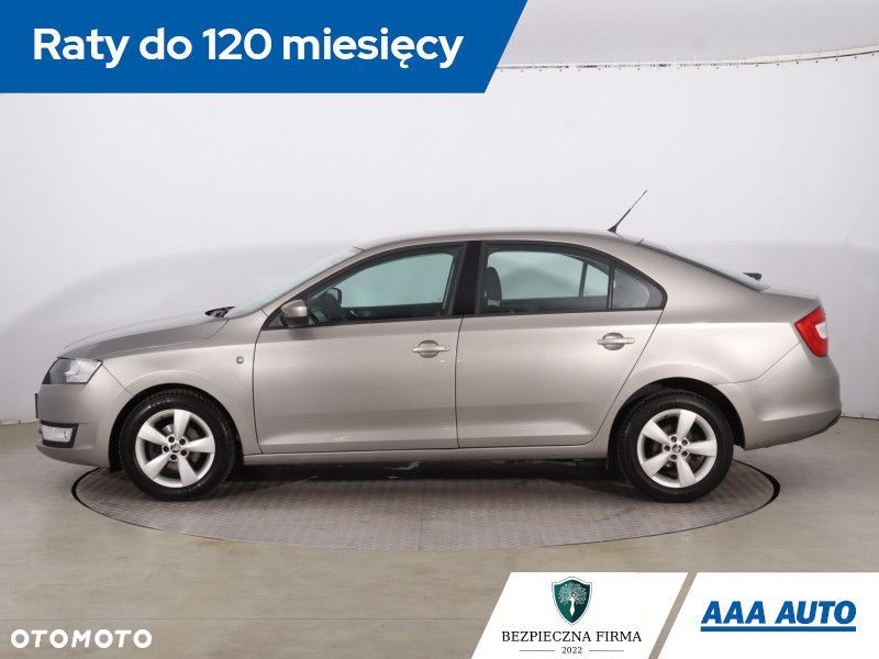 Skoda RAPID - 4