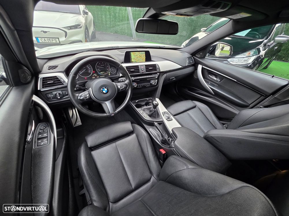 BMW 320 d Touring Pack M - 10