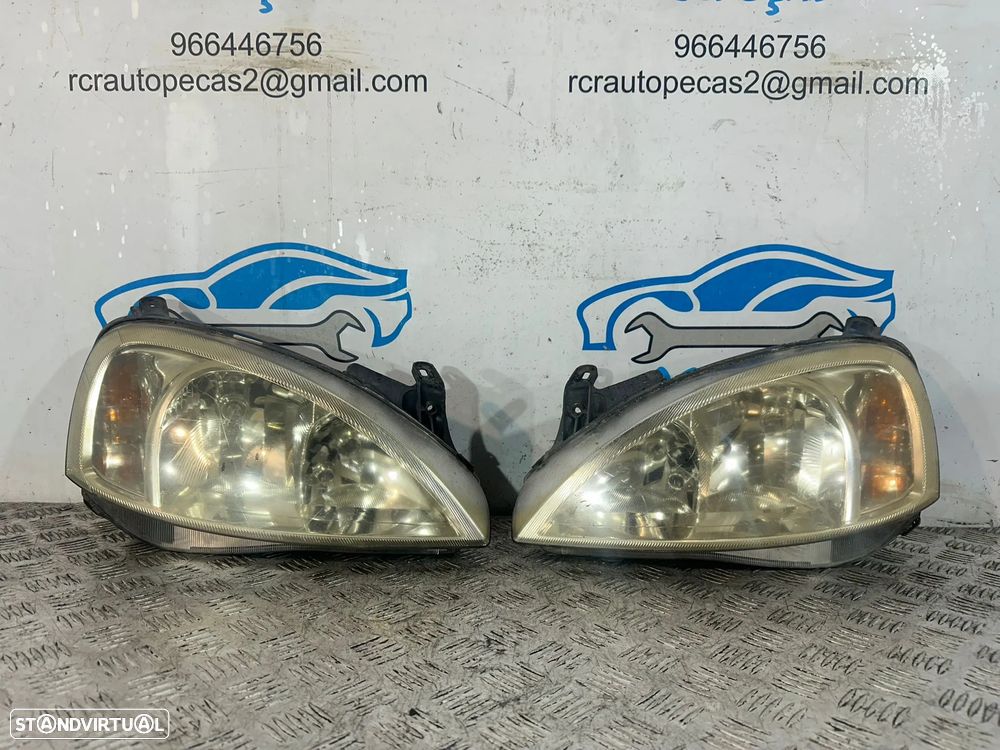 .Conjunto Oticas Farois Frente Frontal Esquerdo Direito Origina GM Opel Corsa Combo 13195926 13195925 2000 - 2011 - 2