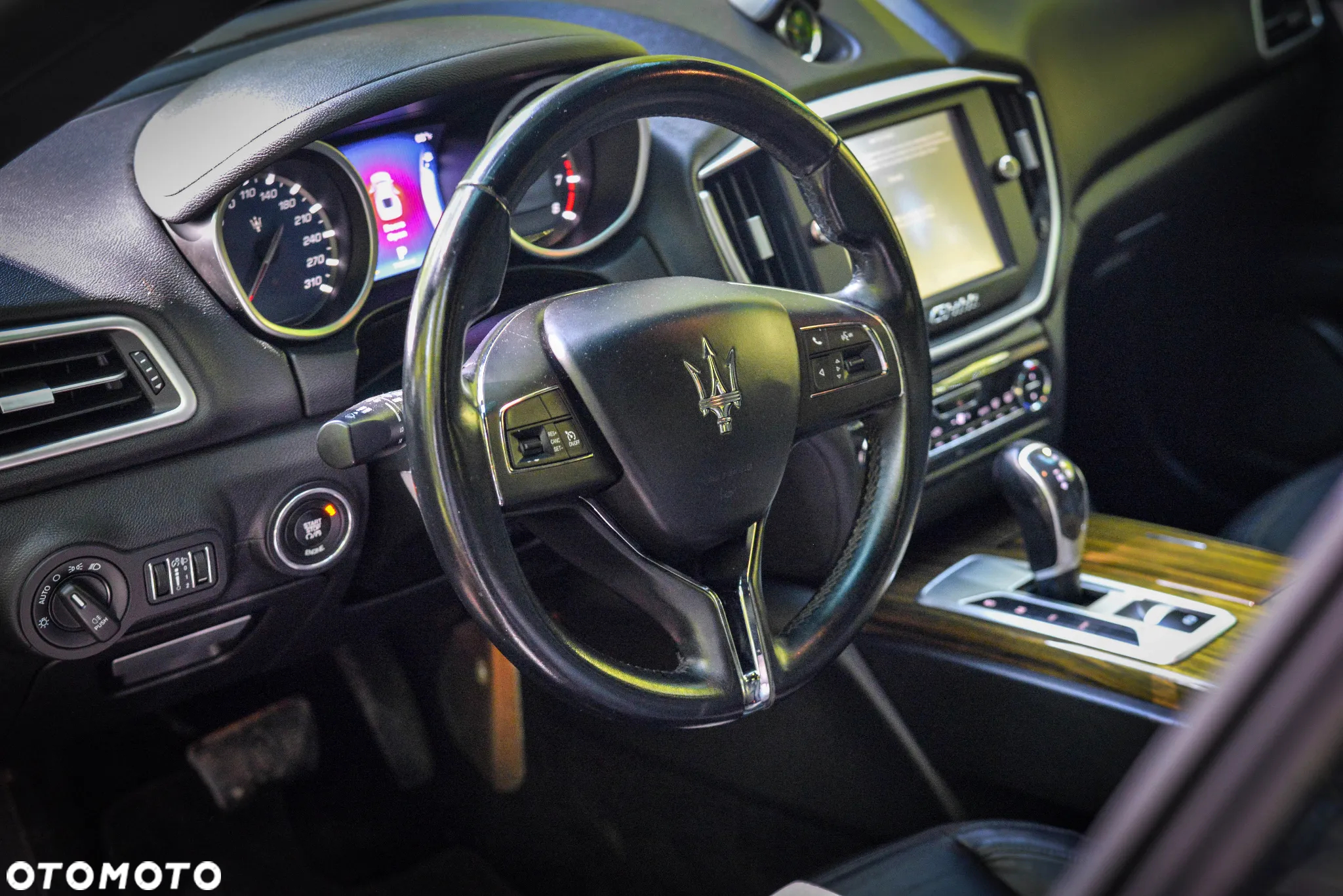 Maserati Ghibli Standard - 8