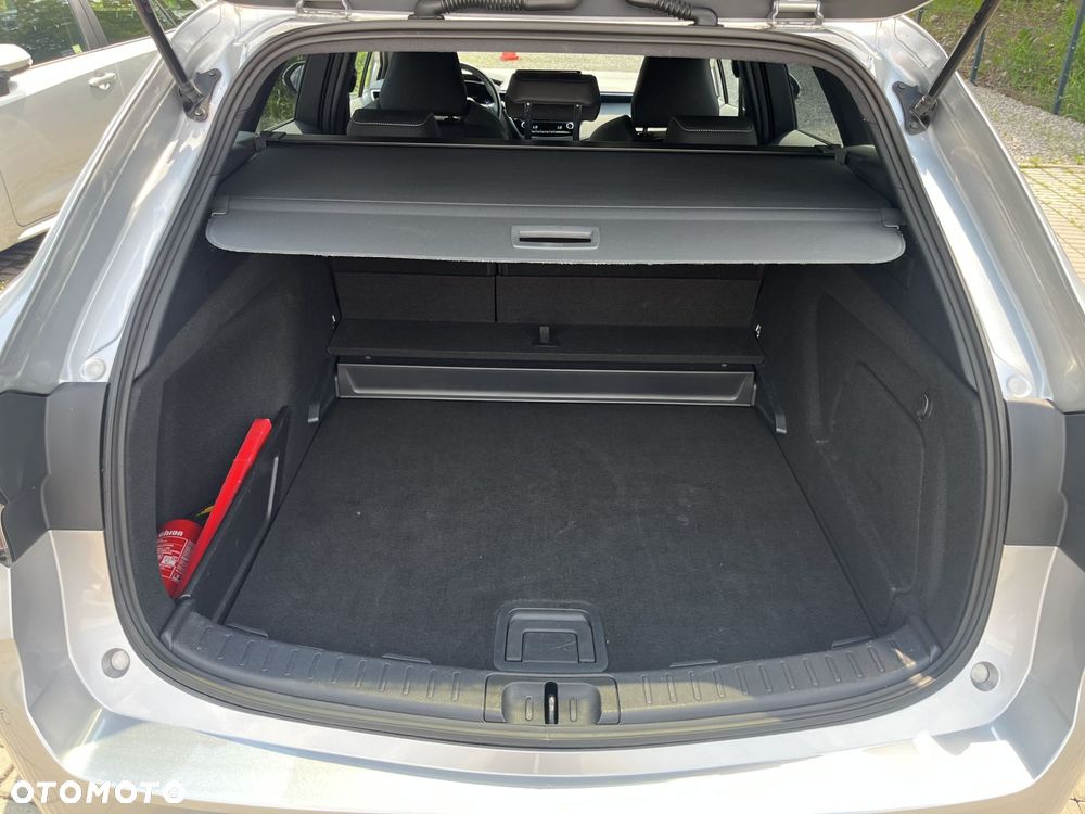 Toyota Corolla 2.0 Hybrid Comfort - 20