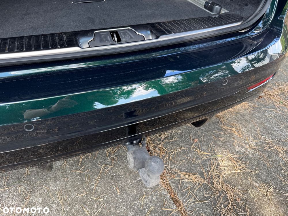 Jaguar XF 2.0 P300 AWD R-Dynamic Black - 36