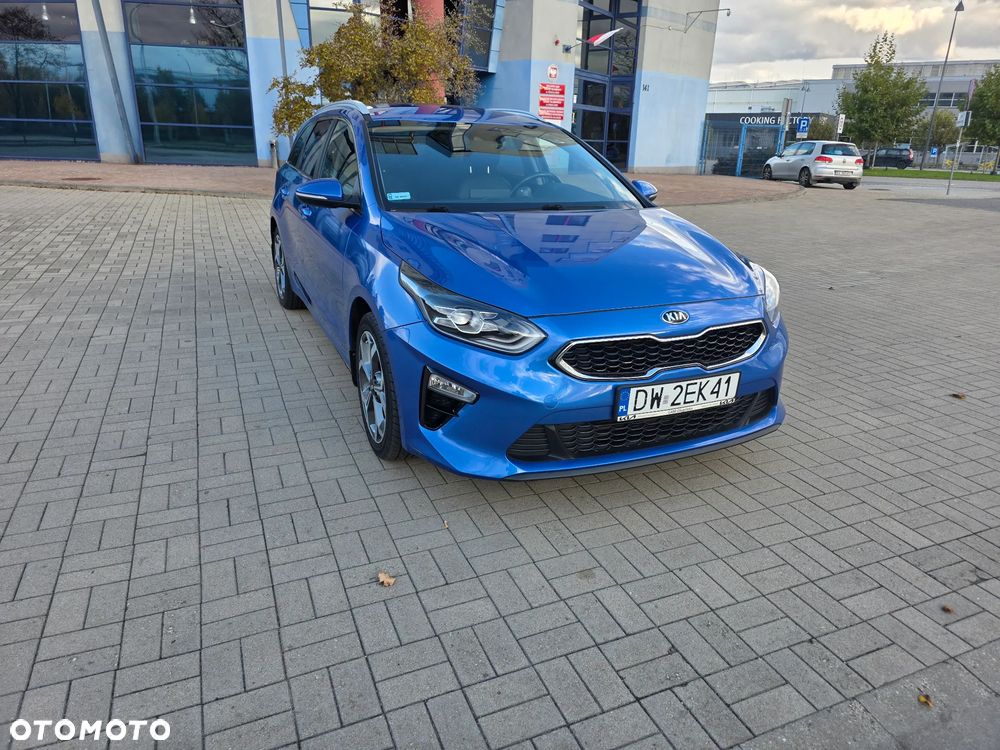 Kia Ceed 1.4 T-GDI L Business Line DCT - 16