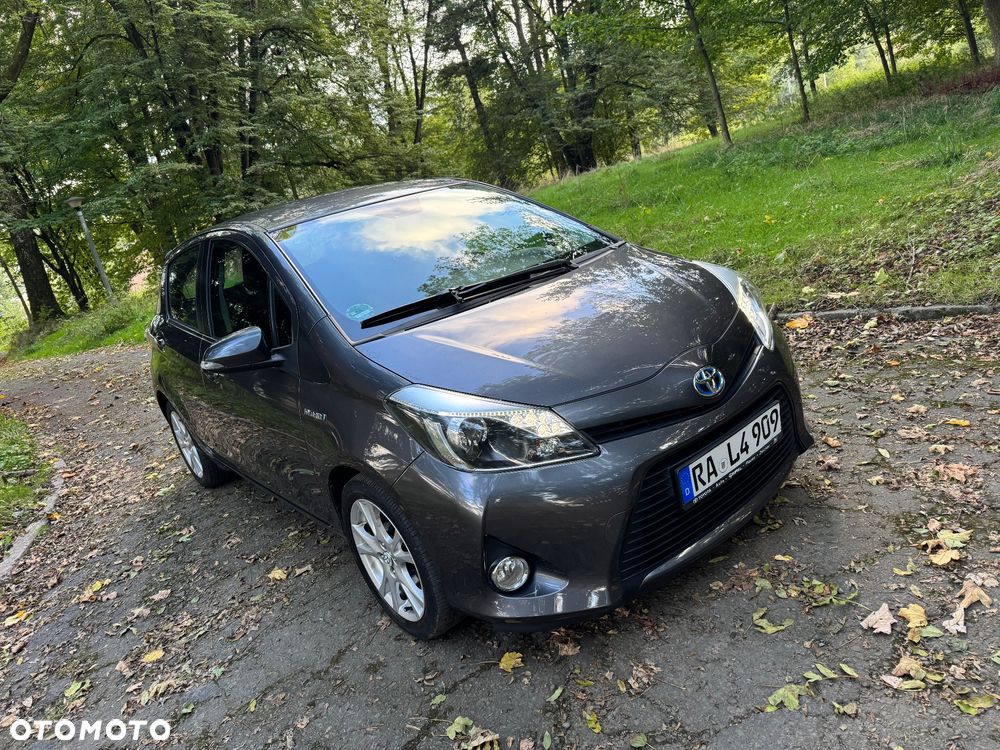 Toyota Yaris Hybrid 1.5 VVT-i Life - 20