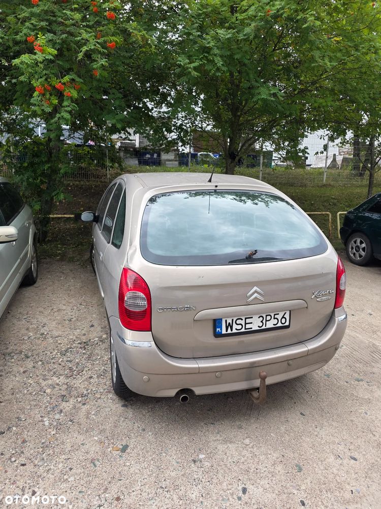 Citroën Xsara Picasso 1.8i Exclusive - 4
