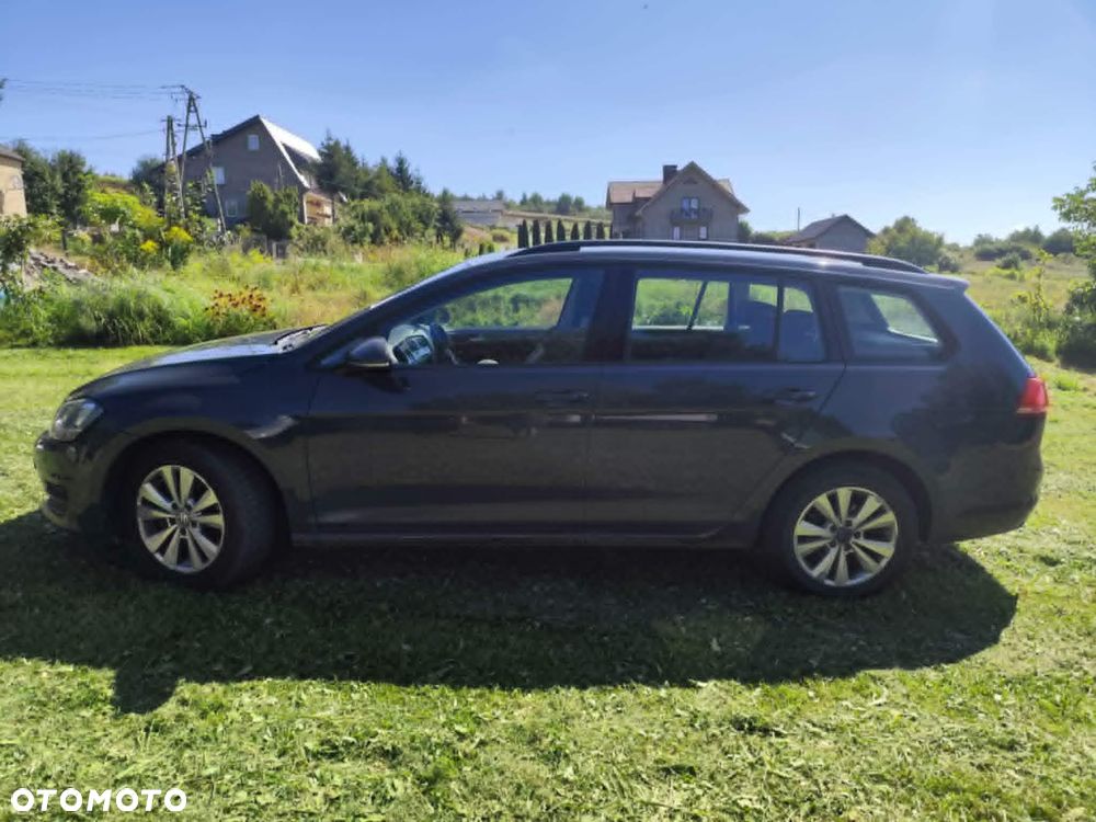 Volkswagen Golf 1.6 TDI BlueMotion Technology Comfortline - 4