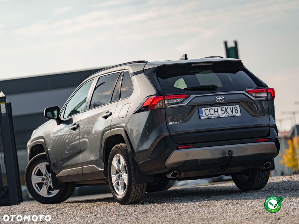 Toyota RAV4 - 3