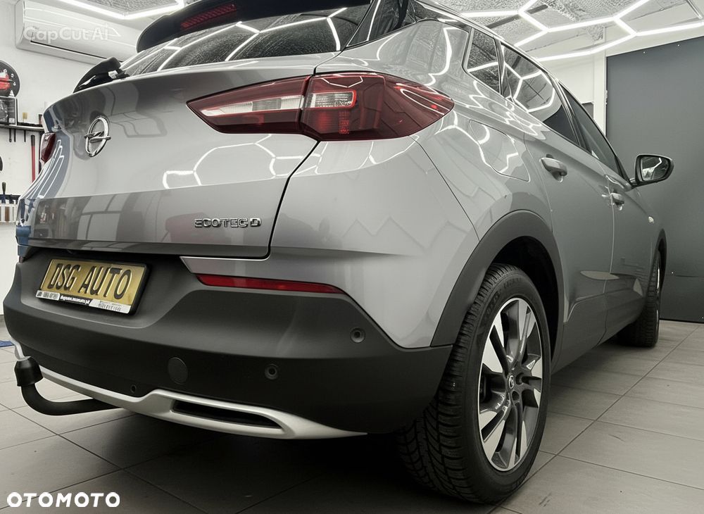 Opel Grandland X - 16