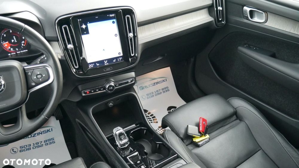 Volvo XC 40 - 12