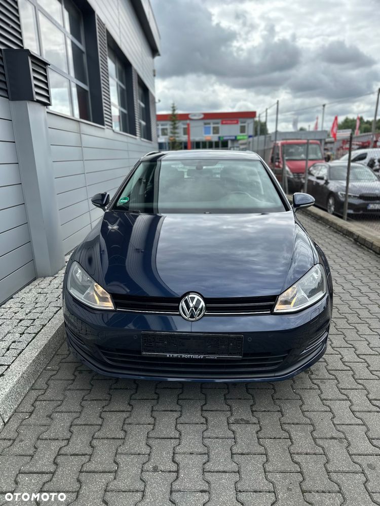 Volkswagen Golf 1.4 TSI BlueMotion Technology Comfortline - 2