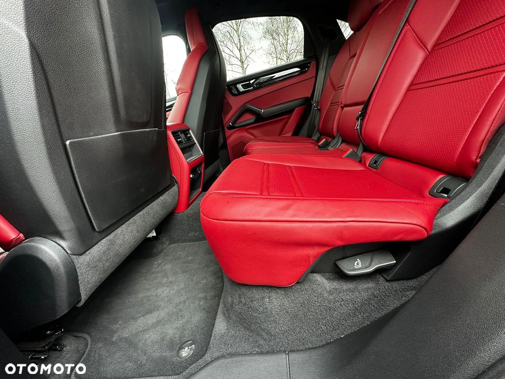Porsche Cayenne Platinum Edition - 11
