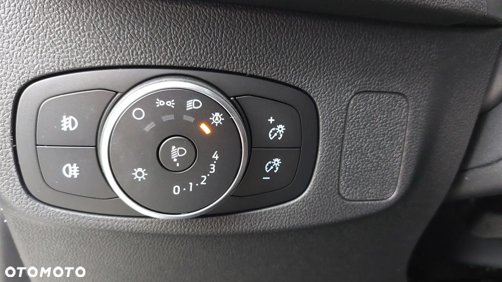 Ford Focus 1.0 EcoBoost ST-Line X - 14