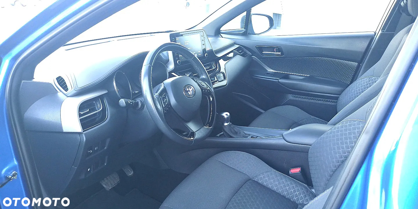 Toyota C-HR 1.8 Hybrid Business Edition - 16