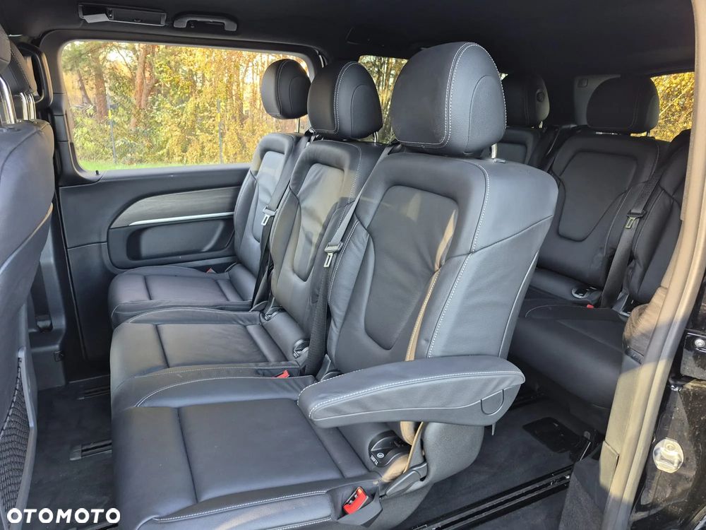 Mercedes-Benz Klasa V 300 d lang 4Matic 9G-TRONIC Avantgarde - 13