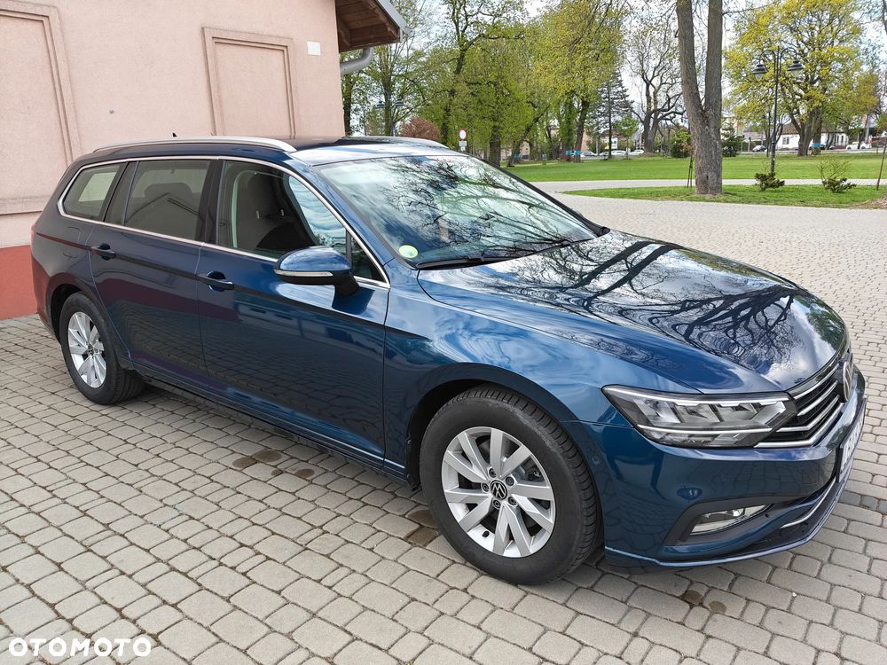 Volkswagen Passat 2.0 TDI SCR Comfortline DSG - 1