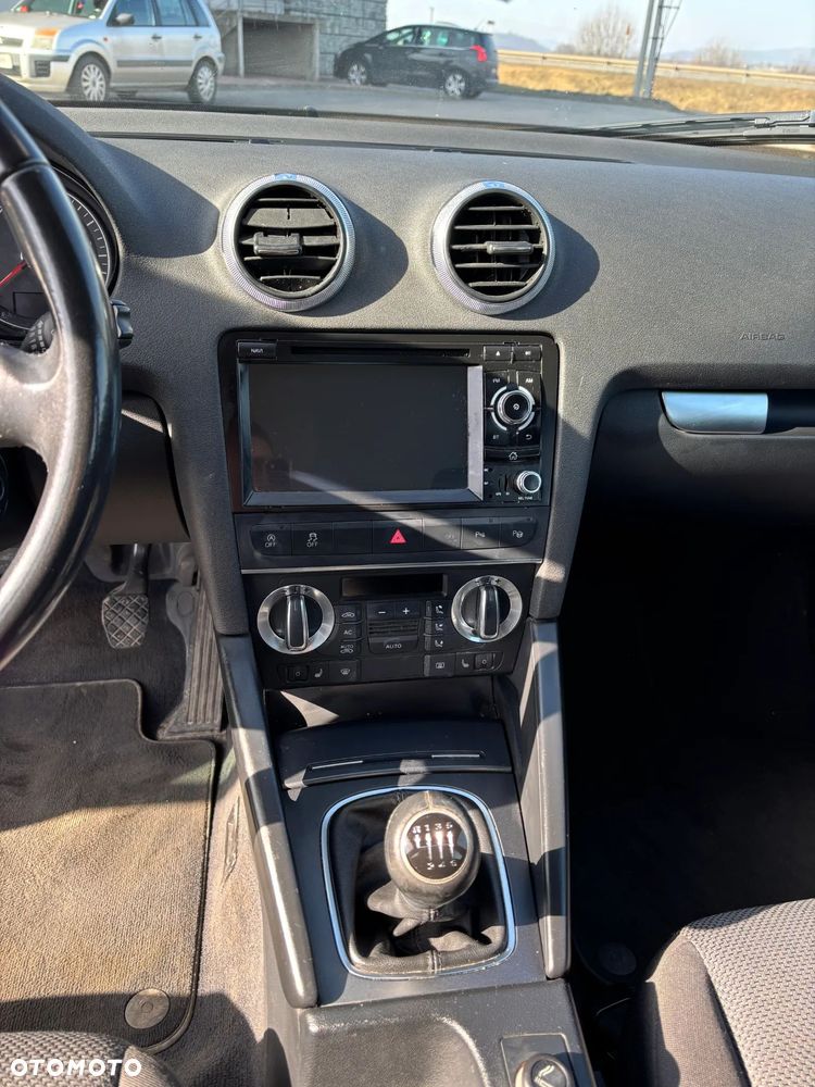 Audi A3 Sportback 2.0 TDI DPF Ambiente - 7