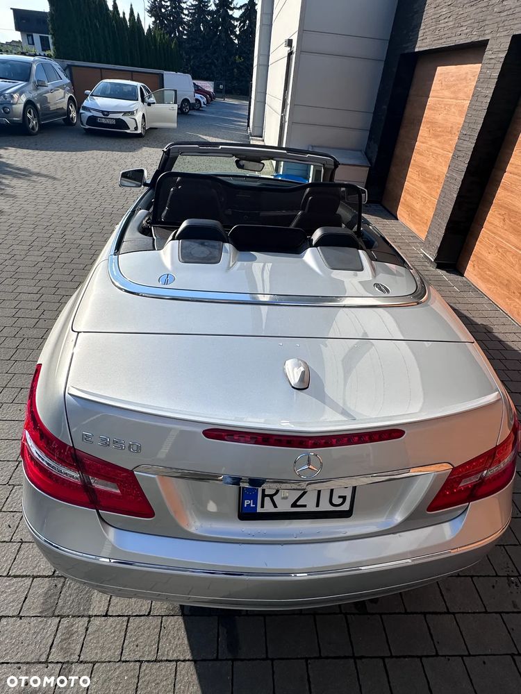 Mercedes-Benz Klasa E - 12