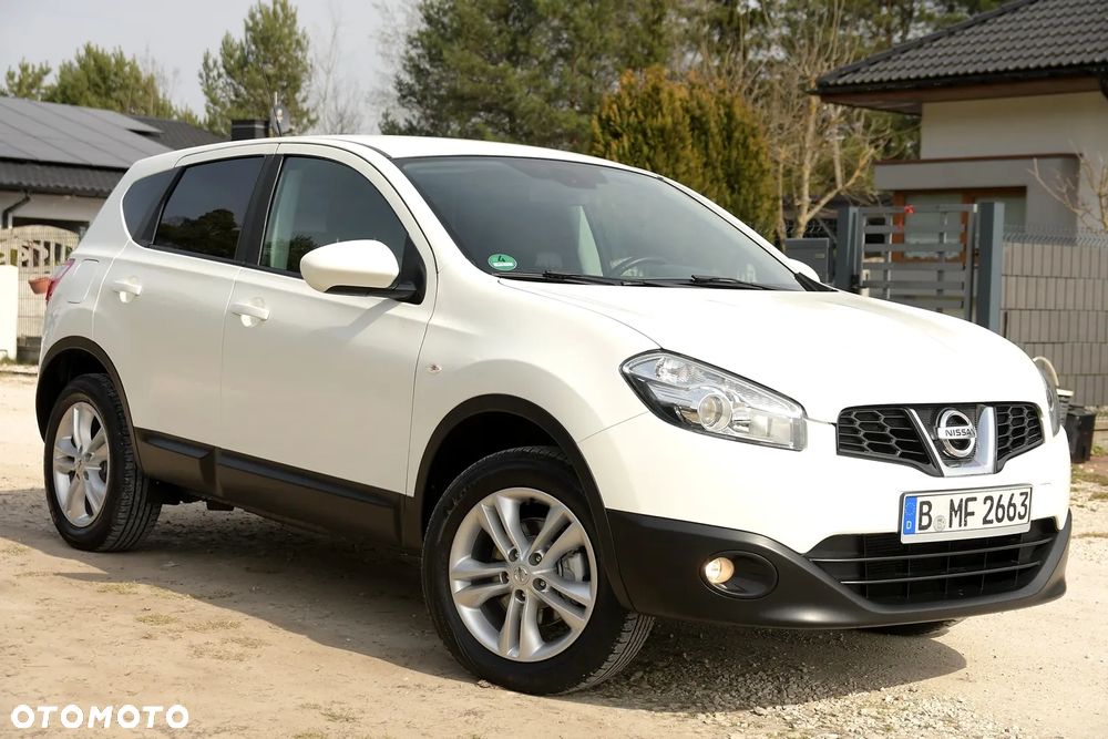 Nissan Qashqai 1.6 visia Start/Stop - 11