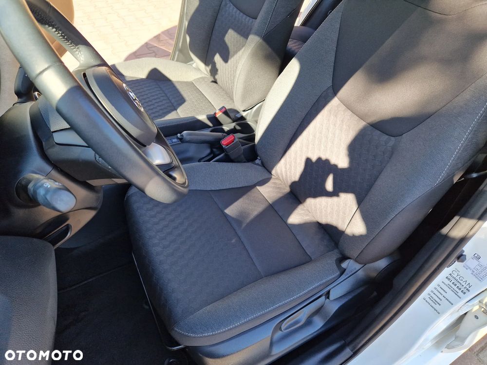 Toyota Yaris 1.5 Comfort - 20