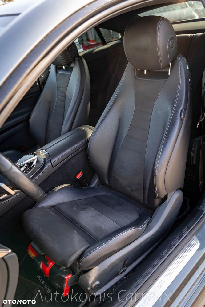 Mercedes-Benz Klasa E 200 4-Matic 9G-TRONIC - 16