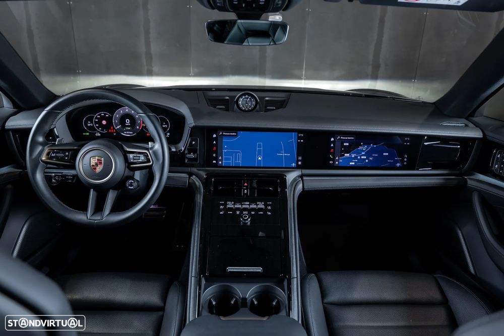 Porsche Panamera 4 E-Hybrid - 11