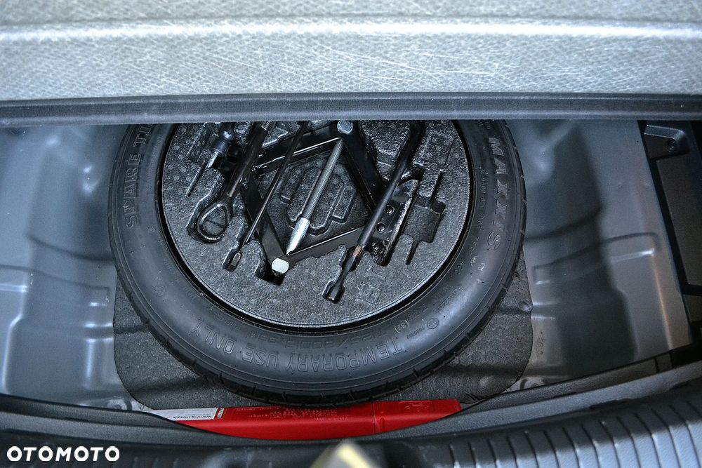 Hyundai i30 1.4 Classic + - 14